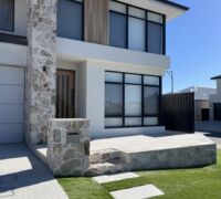 Calimero Treeby Front